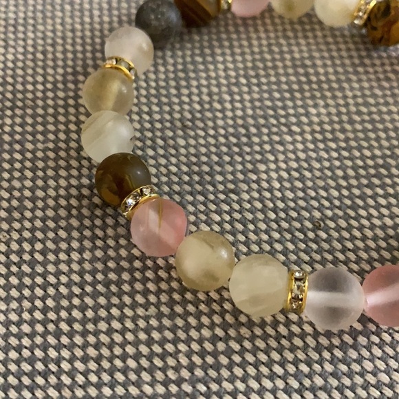 Cherry Quartz Stretch Bracelet - Picture 6 of 7